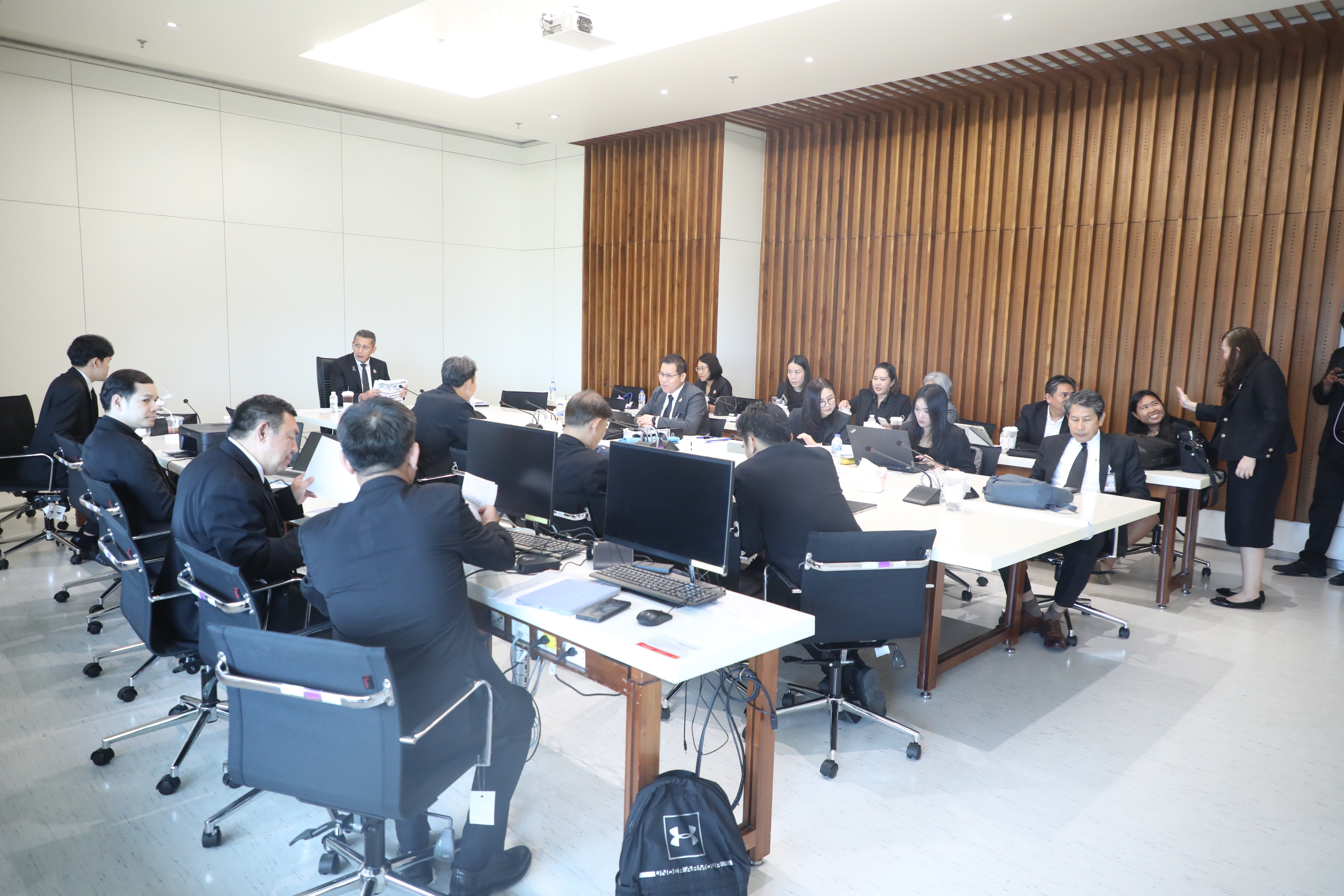 title - ส.ป.ก. ชี้แจงแผนงานบูรณาการบริหารจัดการทรัพยากรน้ำ ในการประชุมอนุกรรมาธิการแผนงานบูรณาการ หน่วยงานของรัฐสภา หน่วยงานของศาล หน่วยงานขององค์กรอิสระและองค์กรอัยการ และกองทุนกำกับ ครั้งที่ 11
